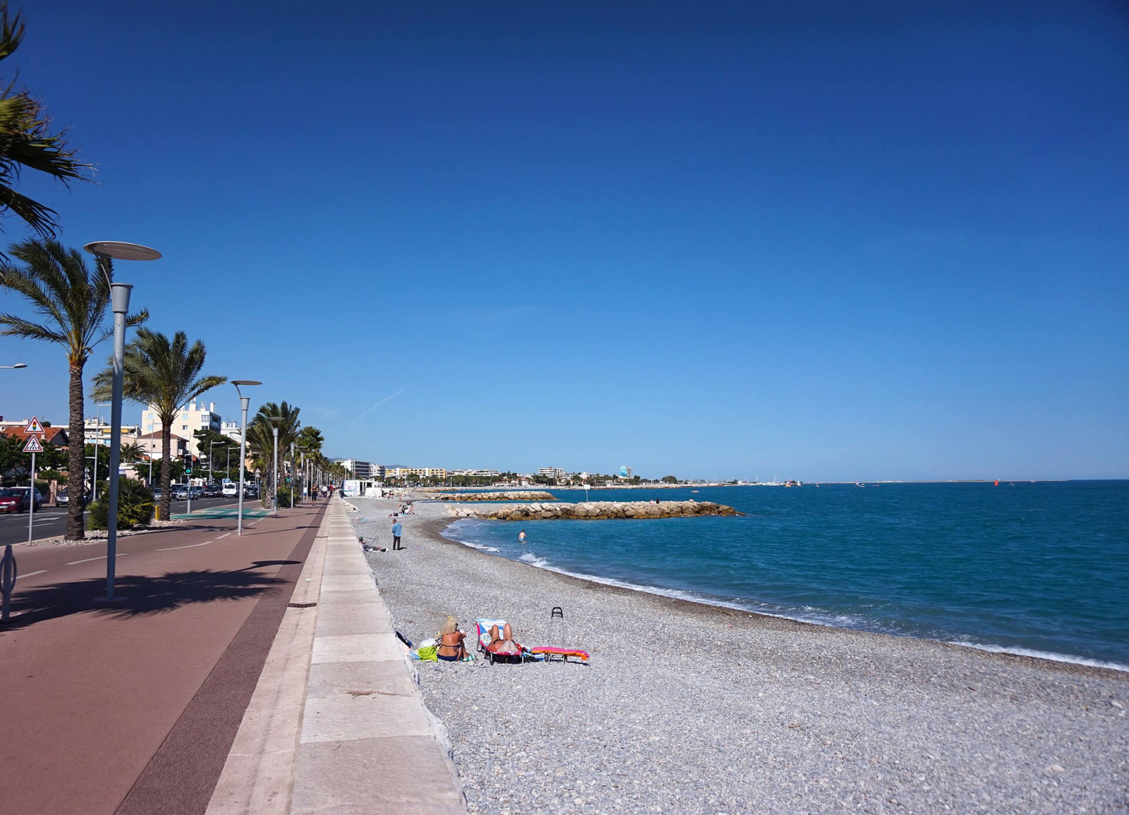 Saint-Laurent-du-Var - Les Vespins (ex Limite Commune), plage en Alpes-Maritimes